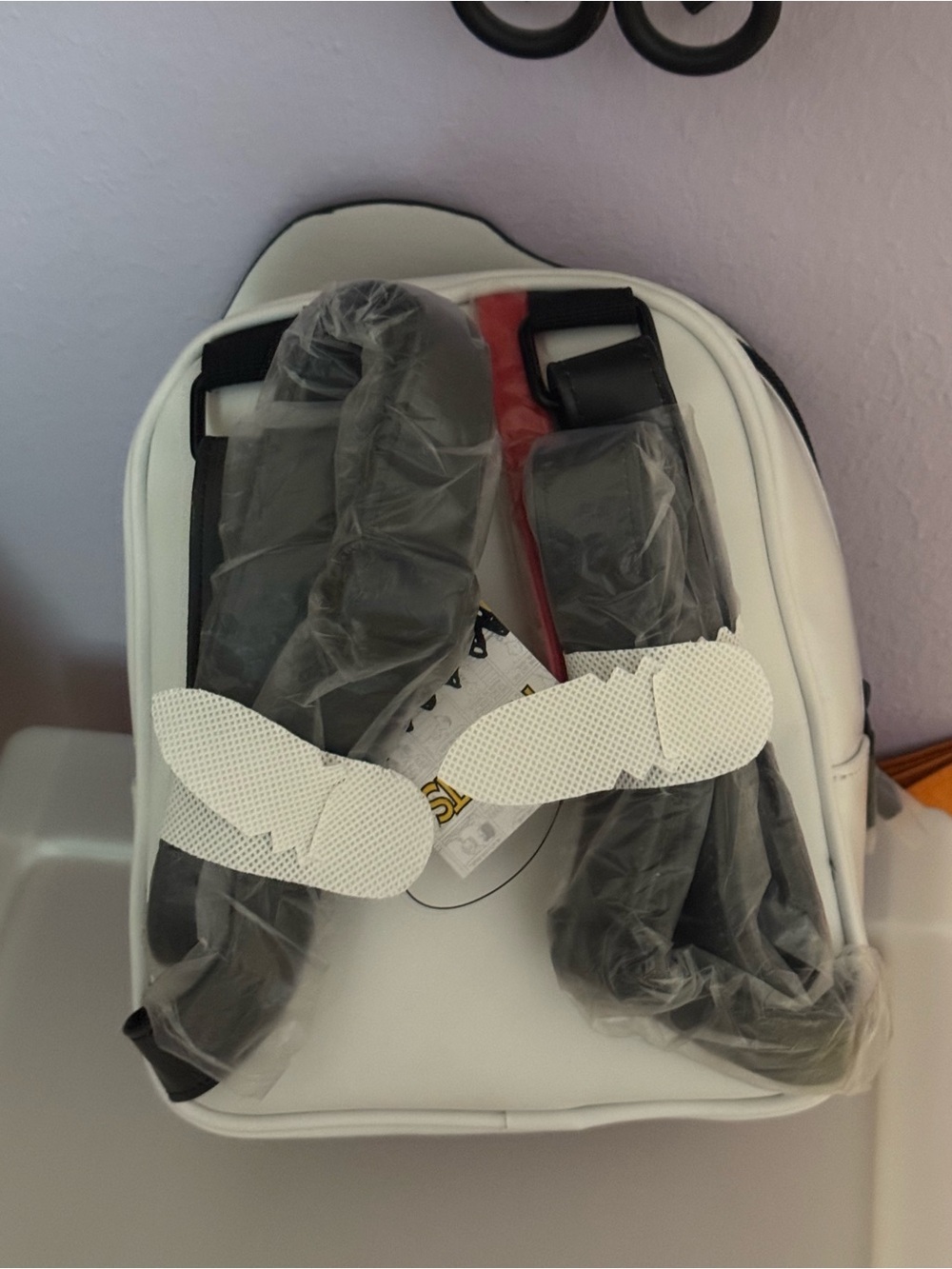 Snoopy, peanuts White Mini Backpack - Picture 4 of 10